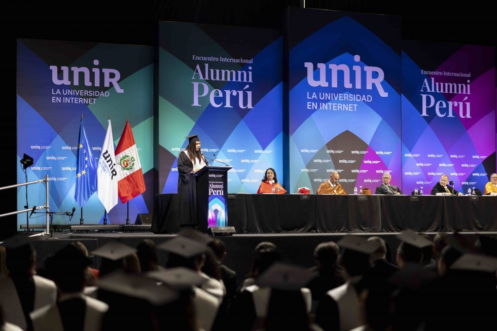 La comunidad Alumni UNIR celebra el esfuerzo compartido y los sueños cumplidos.