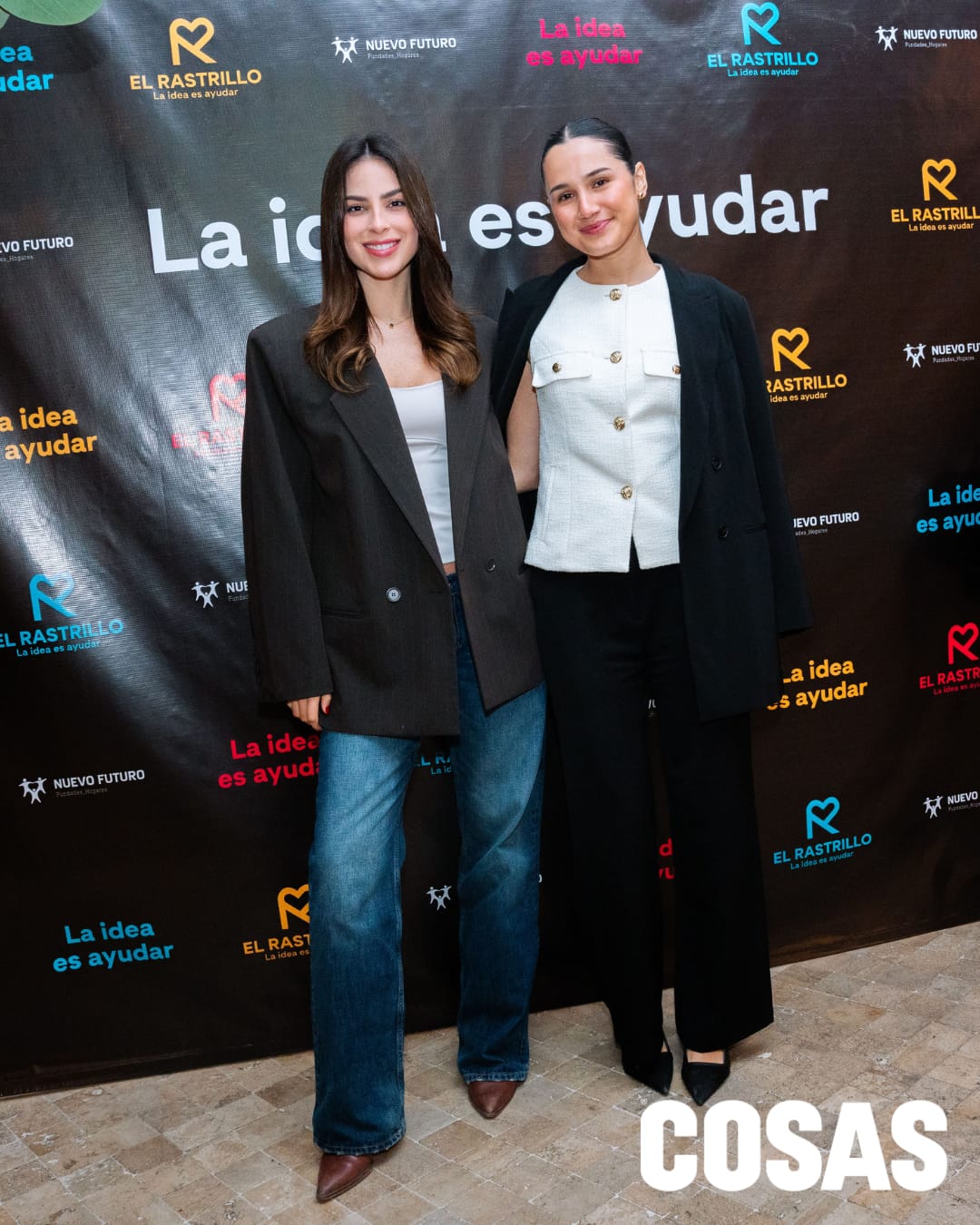 Pía Requejo y Luana Batareno