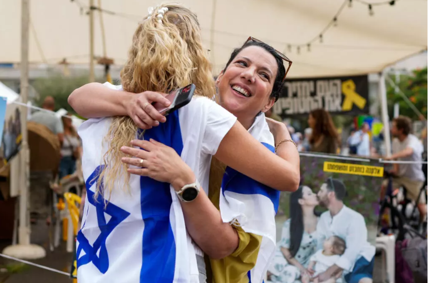Israelíes celebran acuerdo de paz 
