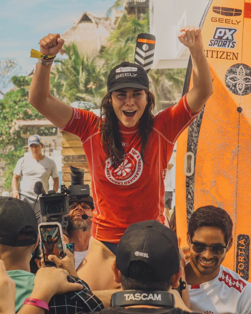 Determinación y disciplina: dos rasgos que definen a Vania dentro y fuera del mar.