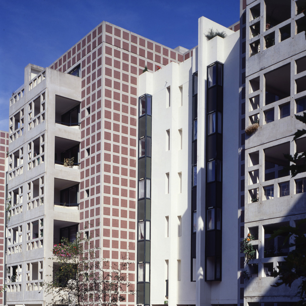 En Noisy 2, Ciriani demostró que la vivienda social podía ser tan digna y monumental como cualquier palacio moderno. 