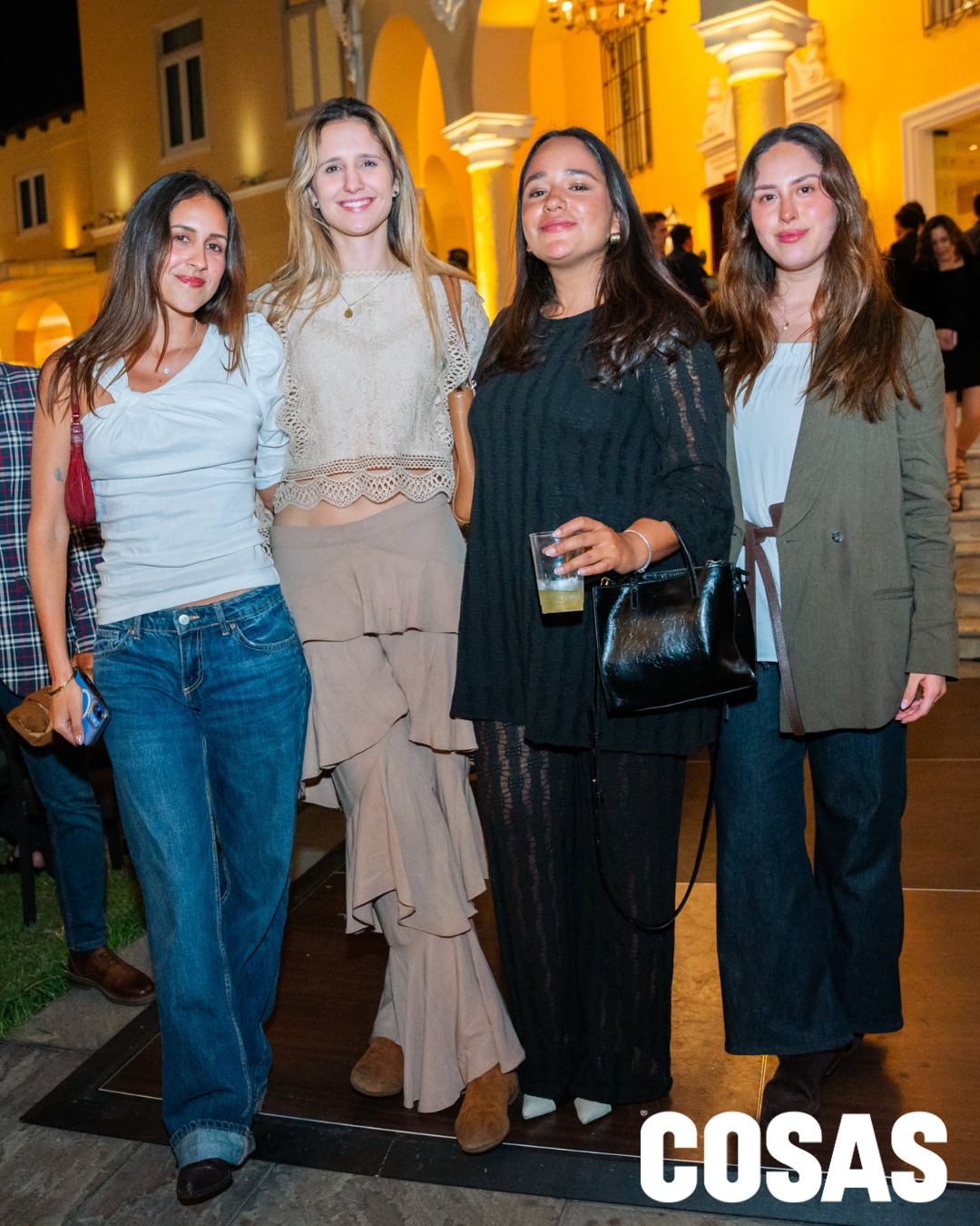 Aldana Durand, Cristina Salinas, Grecia Villafuerte y Romina Bertolotto