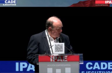 Rafael López Aliaga en CADE 2025