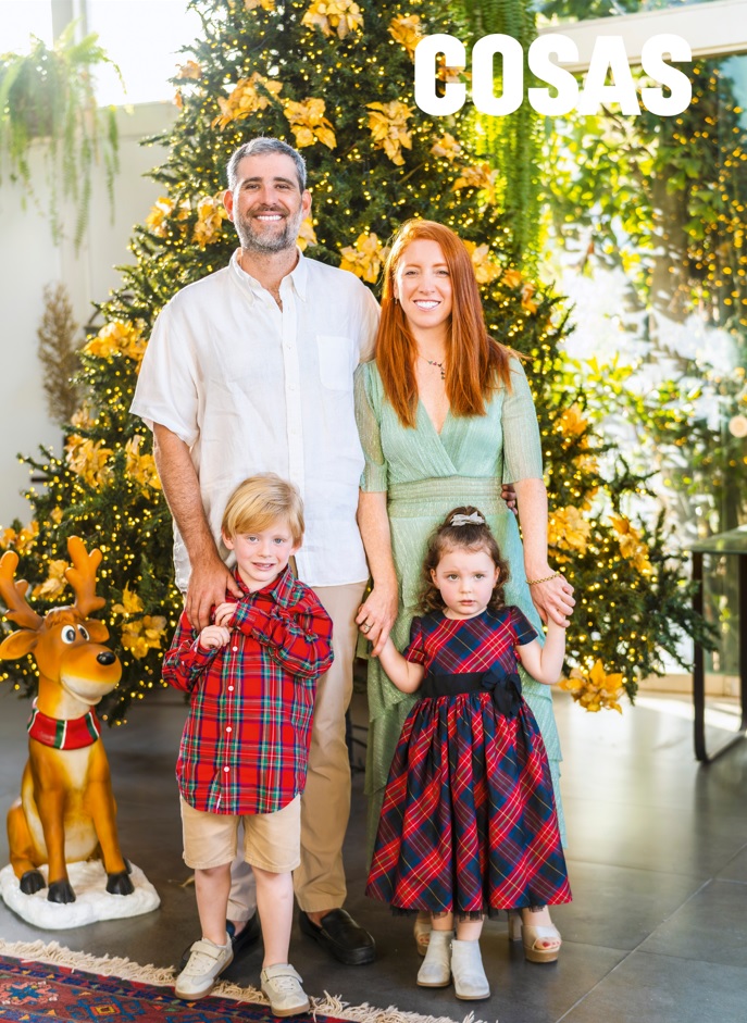 Sebastián Deza, Michelle Batjner, Rafael Carrera Deza y Mía Deza Batjner.