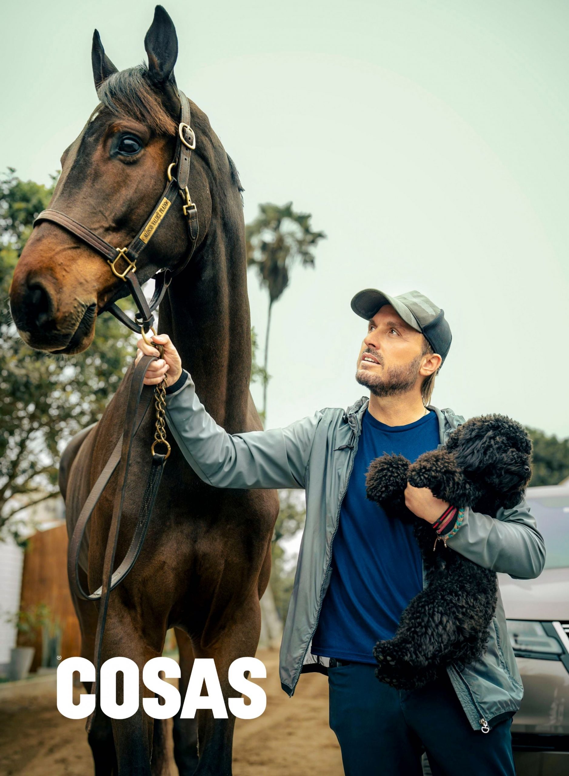 Alonso en su espacio natural: la complicidad silenciosa con el caballo que lo acompaña en cada salto