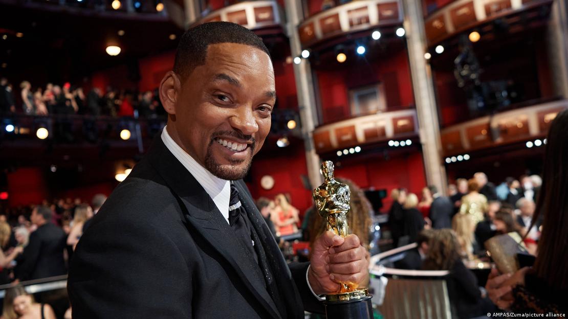 Will Smith, nuevamente bajo escrutinio público, enfrenta acusaciones que reavivan viejas controversias.