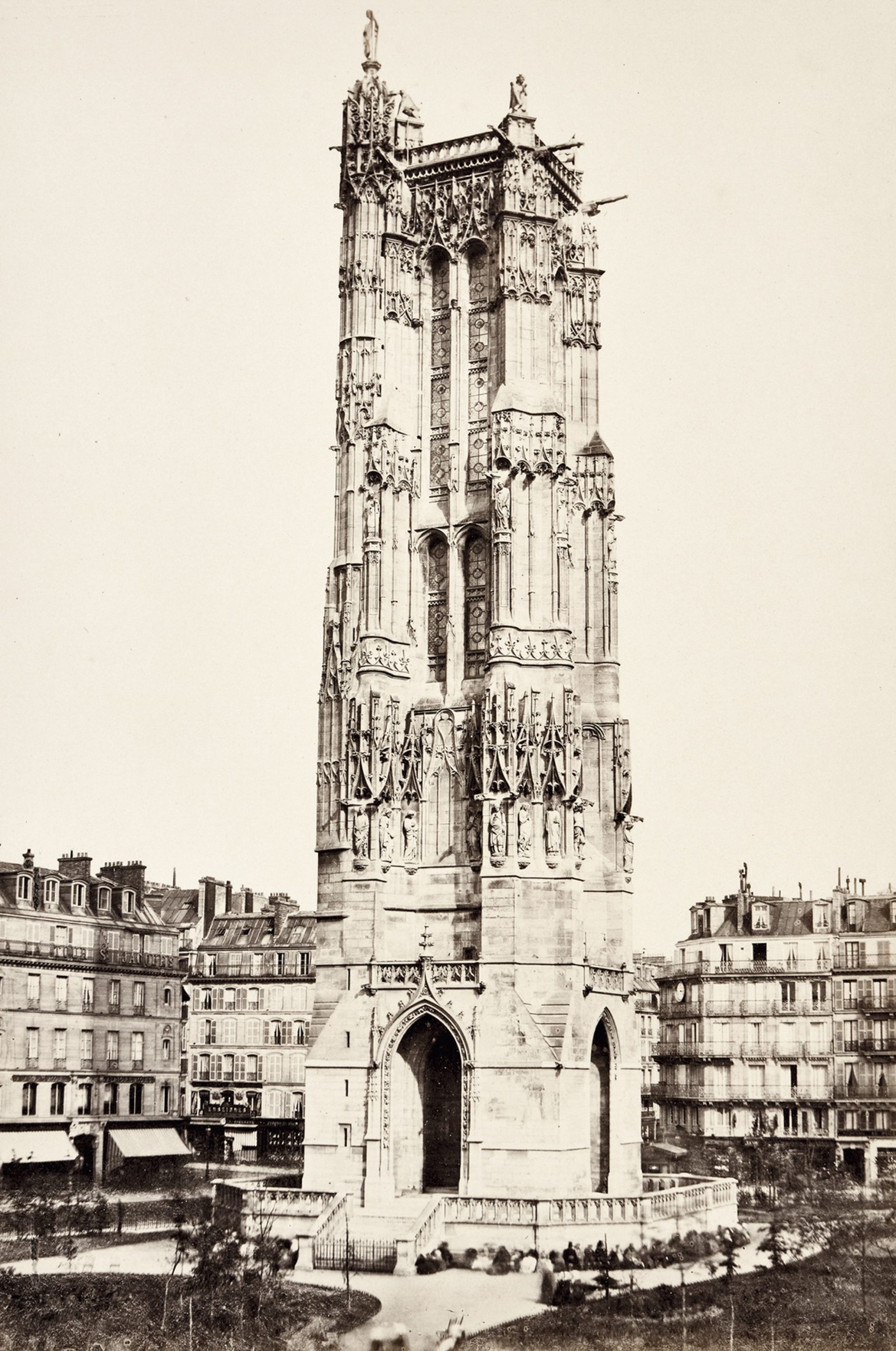 Torre Saint-Jacques. Fotografía de Édouard Baldus tomada en París en 1856.
