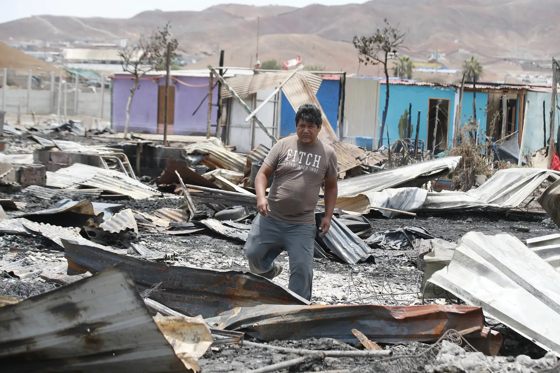 Freddy Malpartida (47) lo perdió todo tras el incendio que consumió su vivienda en la asociación familiar Amor al Prójimo, ubicada en el distrito de Pucusana.