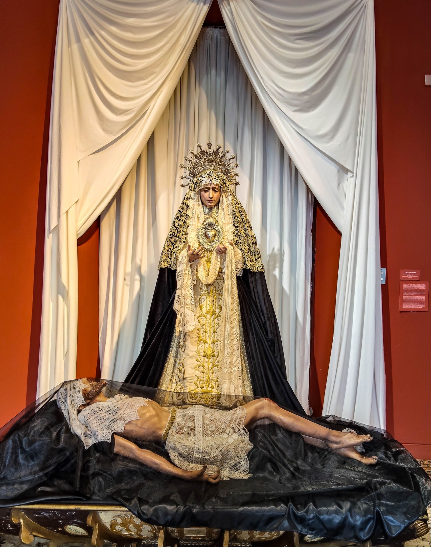LA SEMANA SANTA EN LA COFRADÍA DE NUESTRA SEÑORA DE LA SOLEDAD DE LIMA